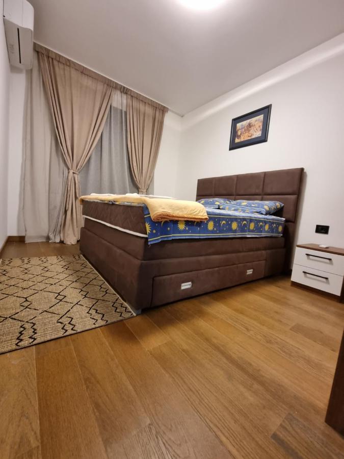 Fantastic New Centre Apartment Podgorica Eksteriør bilde
