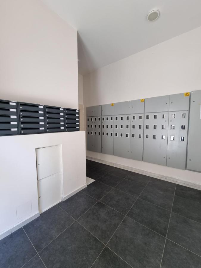 Fantastic New Centre Apartment Podgorica Eksteriør bilde