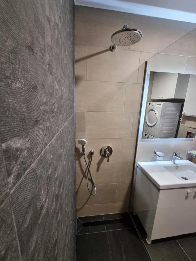 Fantastic New Centre Apartment Podgorica Eksteriør bilde